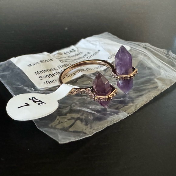 BP Amethyst Winter Wonders Ring (RBP 4143) - Picture 7 of 11